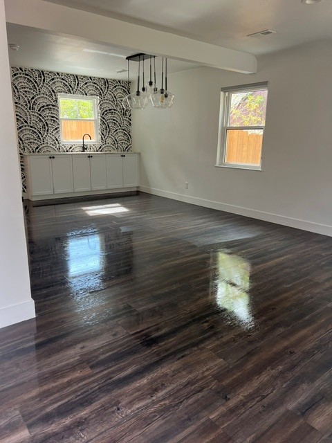 Edgewater, FL – One Time Light Fixture and Wood Floor Mopping